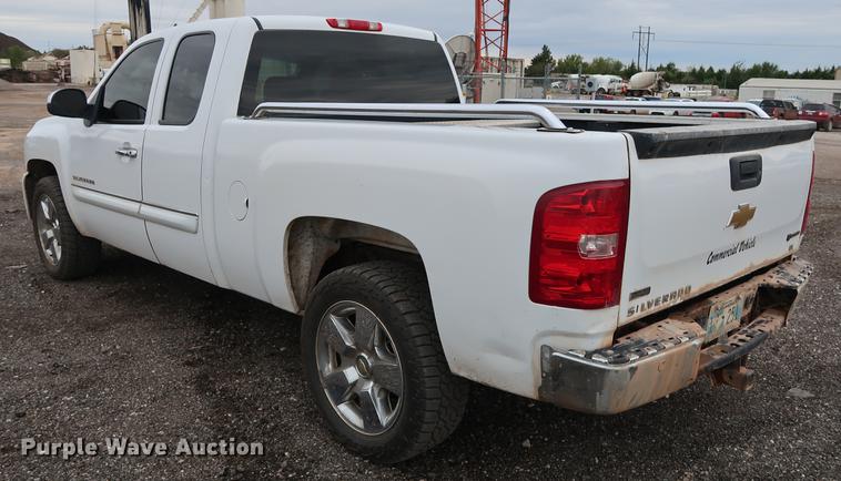 image for item DD5336 2011 Chevrolet Silverado 1500 LT Ext. Cab pickup truck