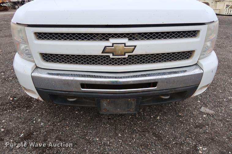 image for item DD5336 2011 Chevrolet Silverado 1500 LT Ext. Cab pickup truck