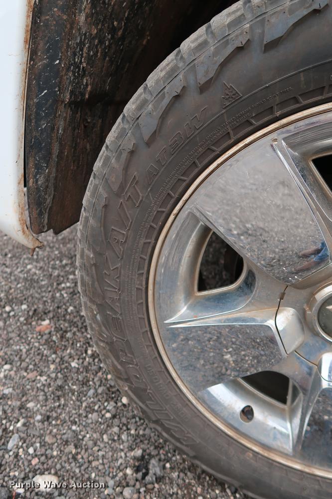 image for item DD5336 2011 Chevrolet Silverado 1500 LT Ext. Cab pickup truck