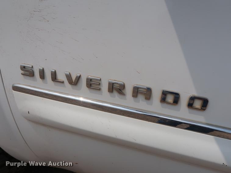 image for item DD5336 2011 Chevrolet Silverado 1500 LT Ext. Cab pickup truck