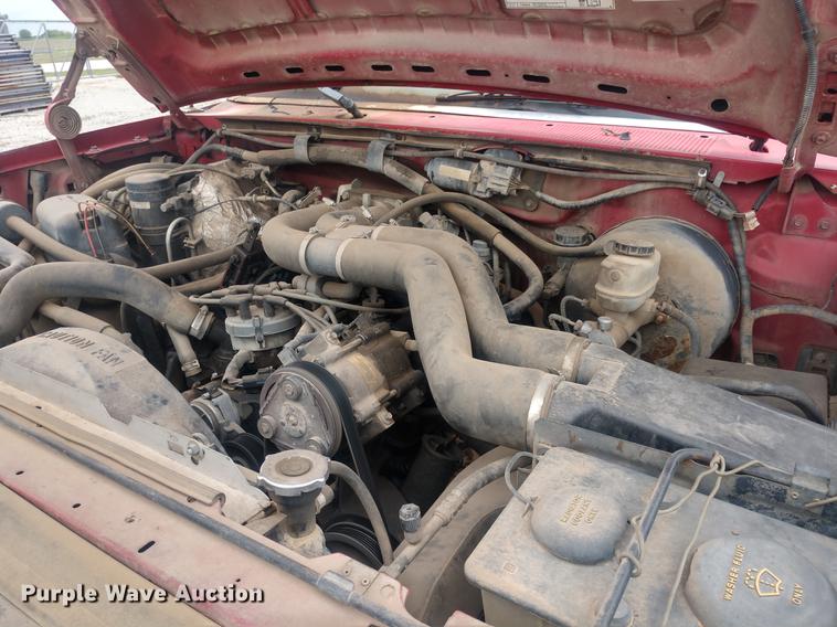 image for item DD7013 1996 Ford F350 bucket truck