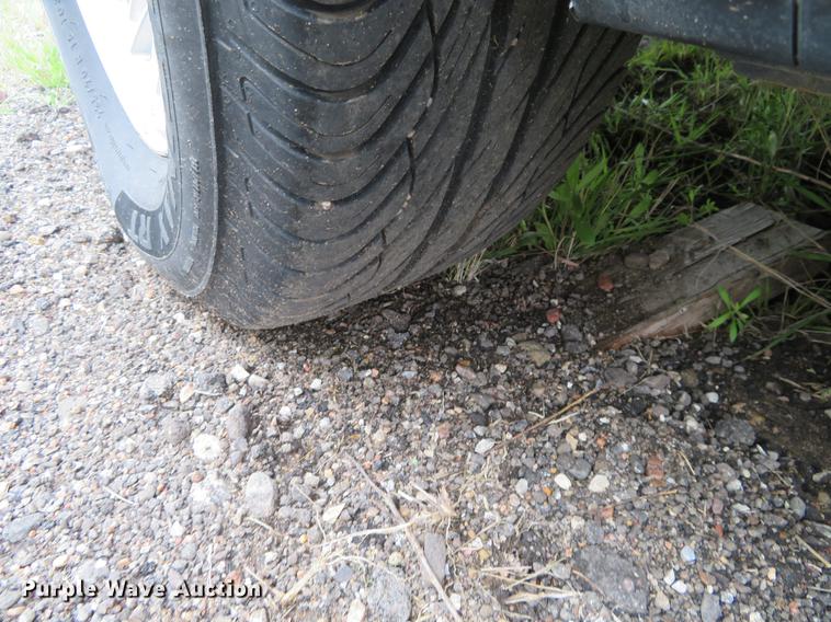 image for item DD7044 1996 Lincoln Town Car Executive limousine