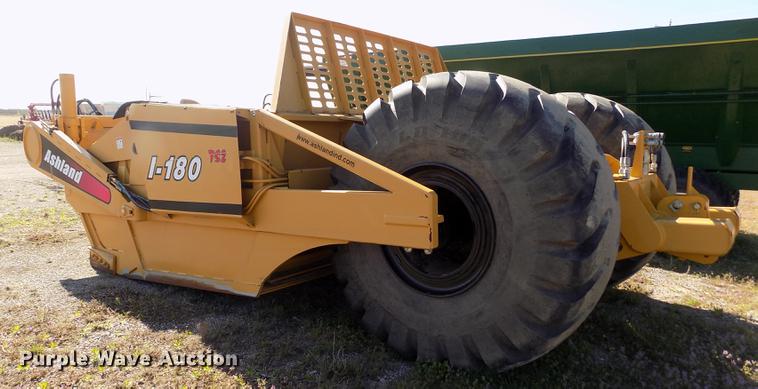 image for item DE1174 2013 Ashland I-180 TS2 scraper