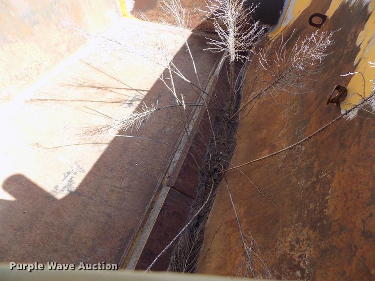 image for item DE1174 2013 Ashland I-180 TS2 scraper