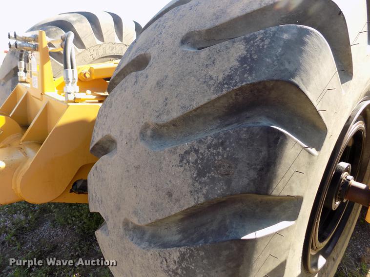 image for item DE1174 2013 Ashland I-180 TS2 scraper