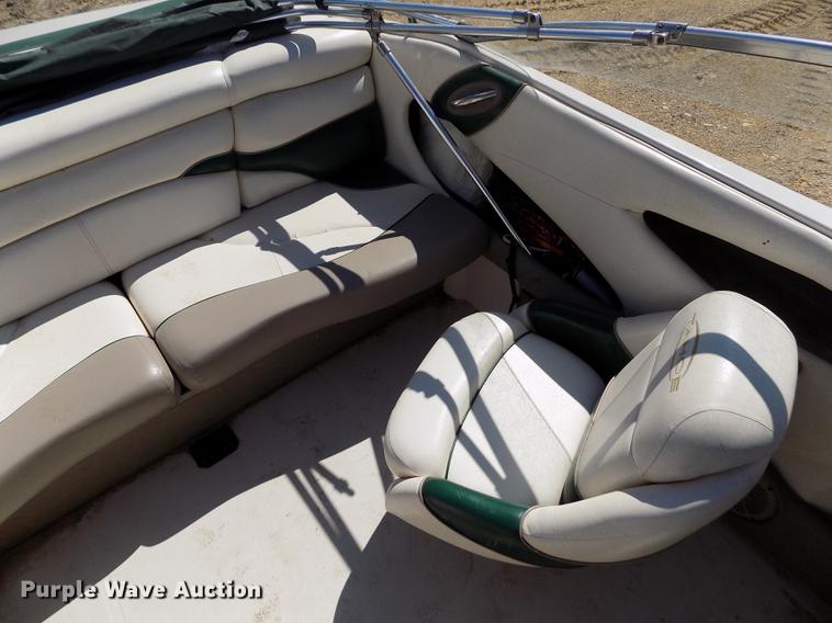 image for item DE1176 2004 Tahoe Q7 boat with trailer