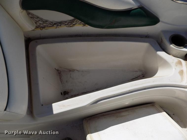 image for item DE1176 2004 Tahoe Q7 boat with trailer