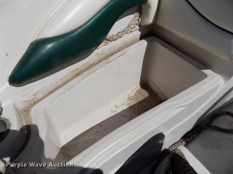 image for item DE1176 2004 Tahoe Q7 boat with trailer