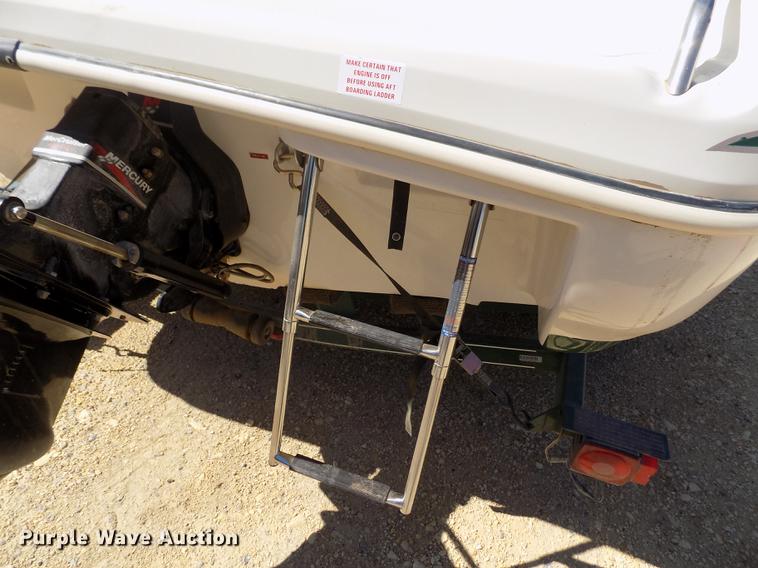 image for item DE1176 2004 Tahoe Q7 boat with trailer