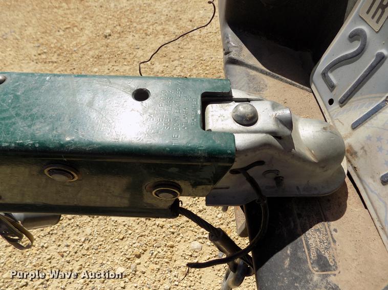 image for item DE1176 2004 Tahoe Q7 boat with trailer