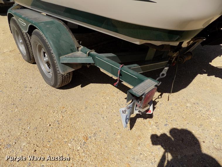 image for item DE1176 2004 Tahoe Q7 boat with trailer