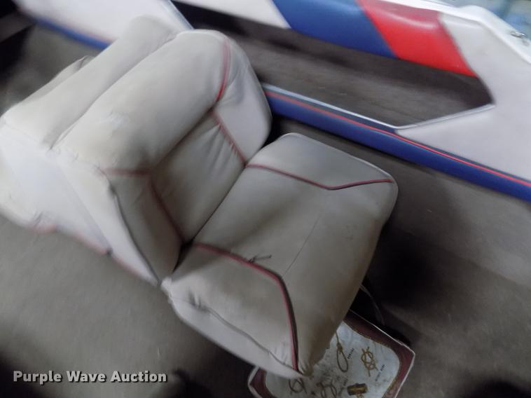 image for item DE1186 1985 Bayliner Capri boat with trailer