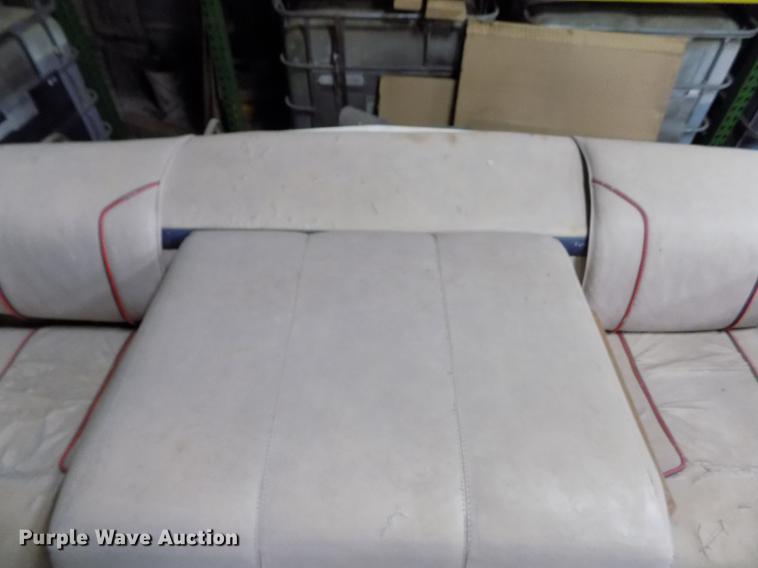 image for item DE1186 1985 Bayliner Capri boat with trailer