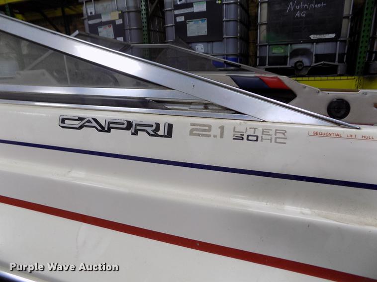 image for item DE1186 1985 Bayliner Capri boat with trailer