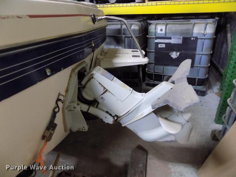 image for item DE1186 1985 Bayliner Capri boat with trailer