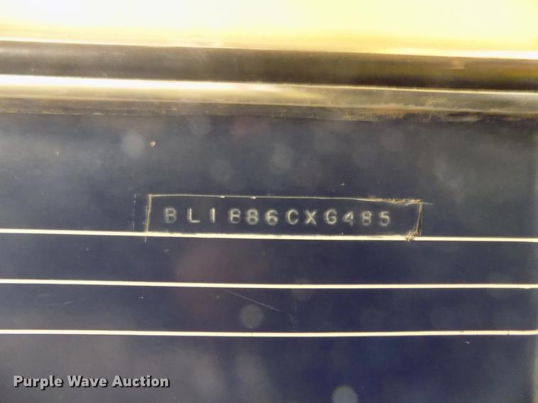 image for item DE1186 1985 Bayliner Capri boat with trailer