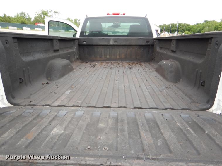 image for item DE3555 2008 GMC Sierra 1500 pickup truck
