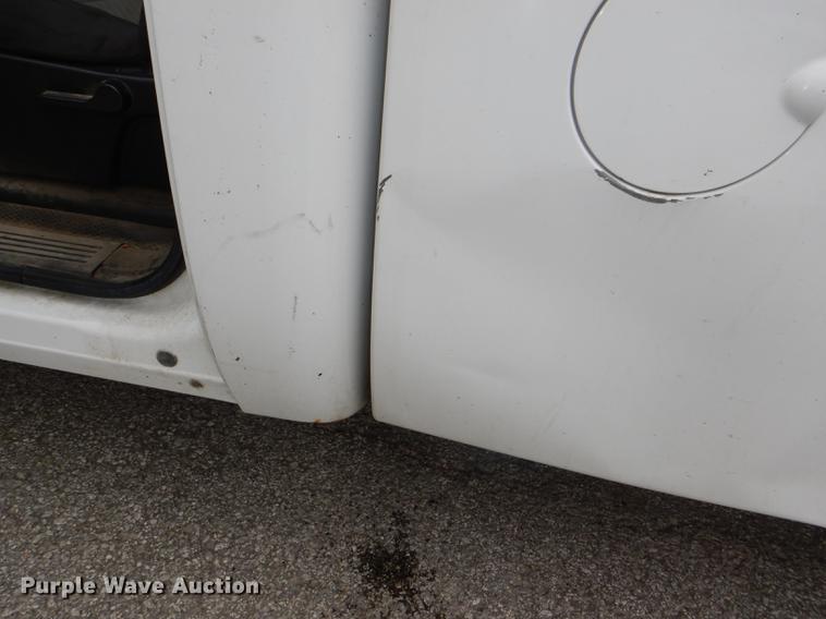 image for item DE3555 2008 GMC Sierra 1500 pickup truck