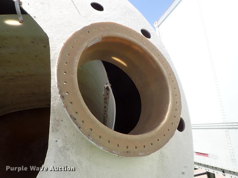 image for item DE5357 Fiberglass tank