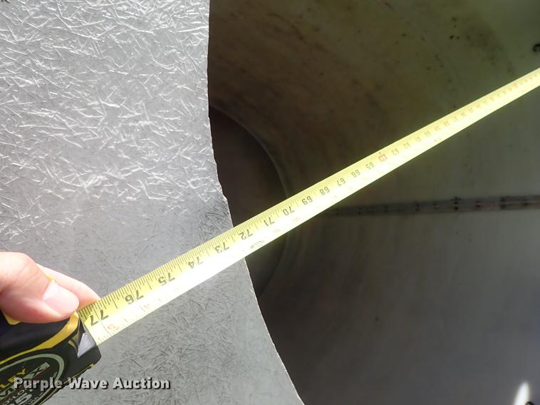 image for item DE5357 Fiberglass tank