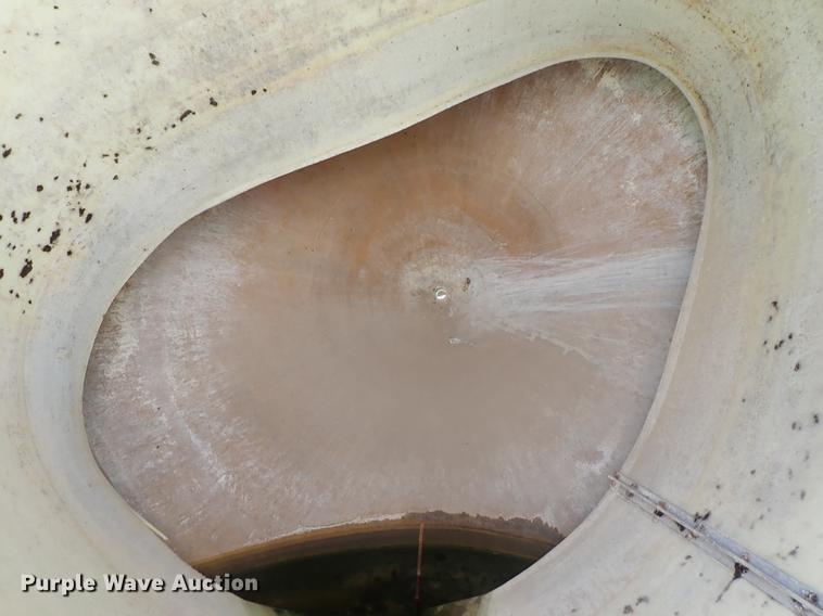 image for item DE5358 Fiberglass tank