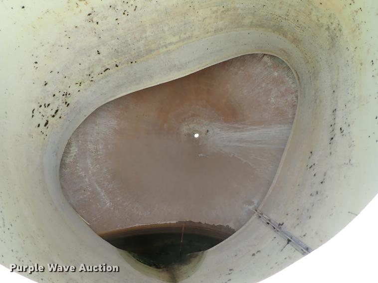 image for item DE5358 Fiberglass tank