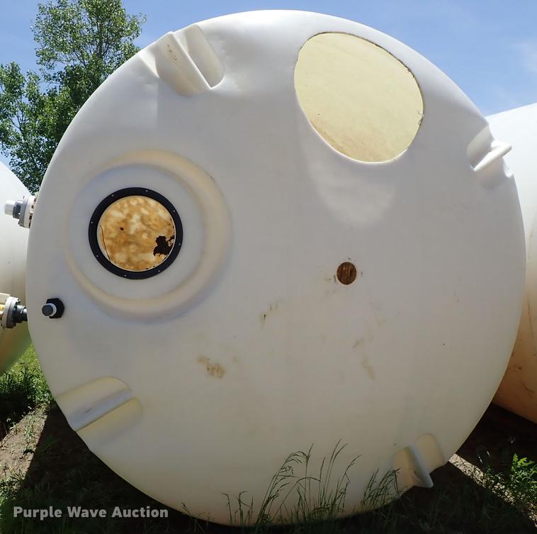 image for item DE5361 Poly tank