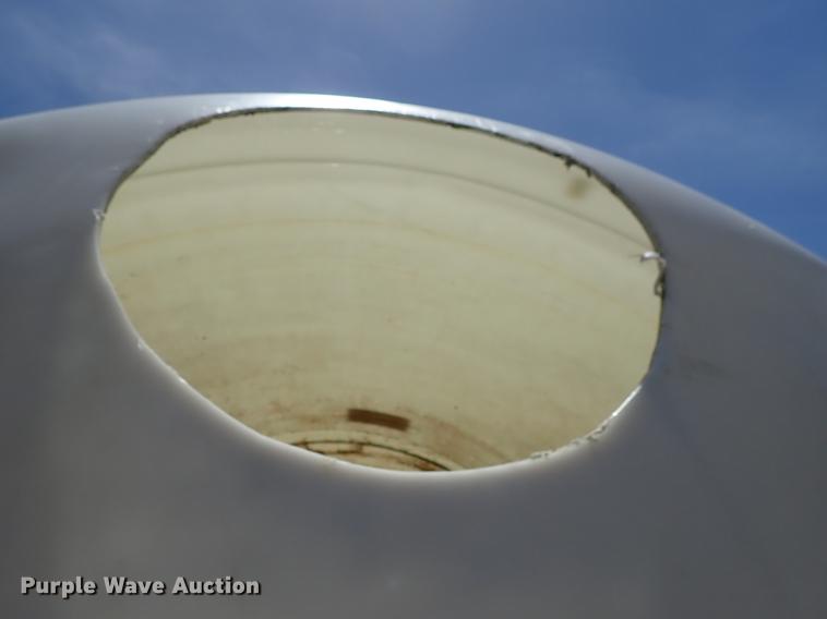 image for item DE5361 Poly tank