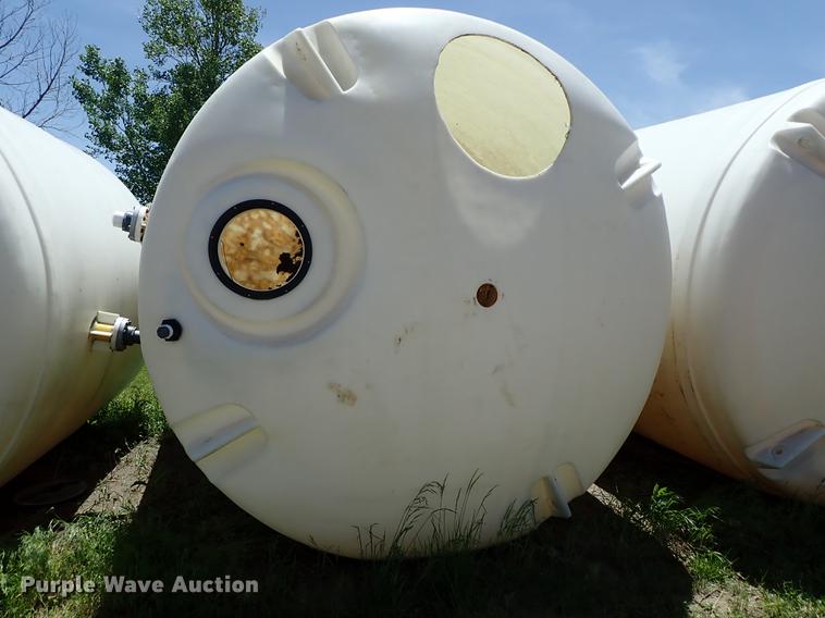 image for item DE5361 Poly tank