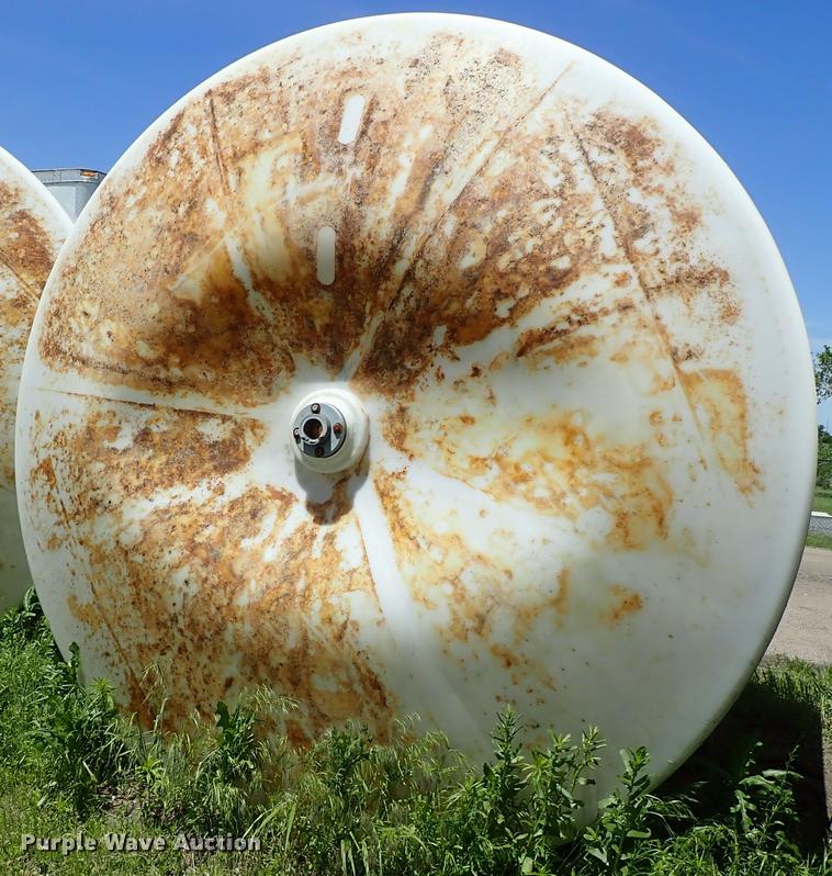 image for item DE5362 Poly tank