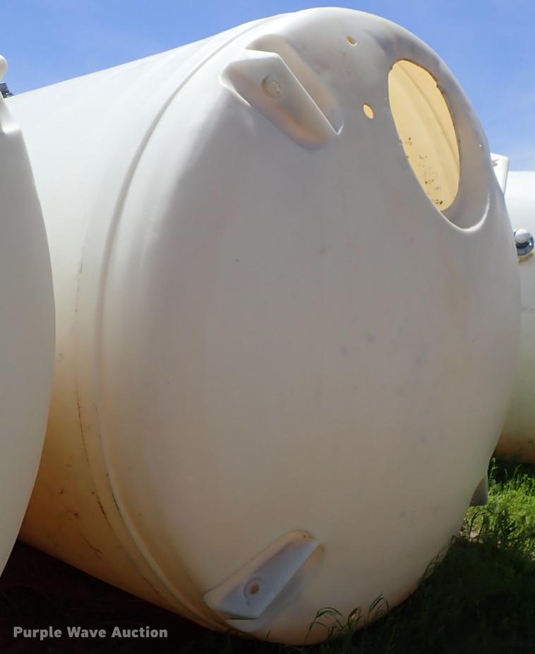 image for item DE5362 Poly tank