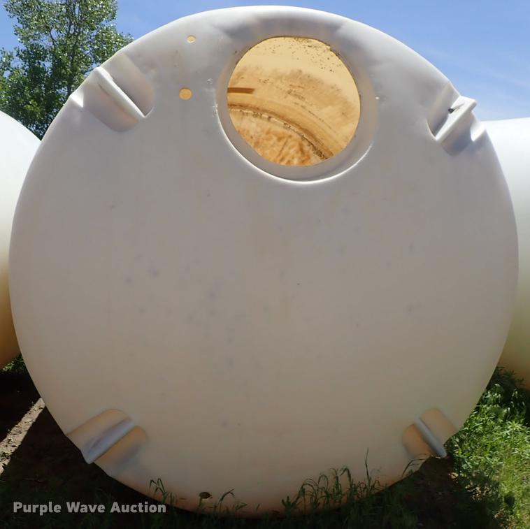 image for item DE5362 Poly tank