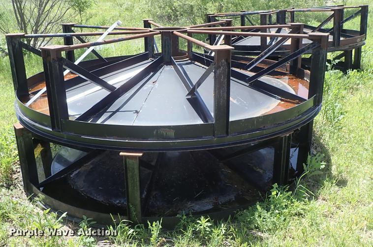 image for item DE5362 Poly tank