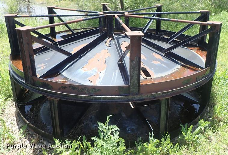 image for item DE5362 Poly tank