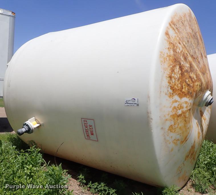 image for item DE5363 Poly tank