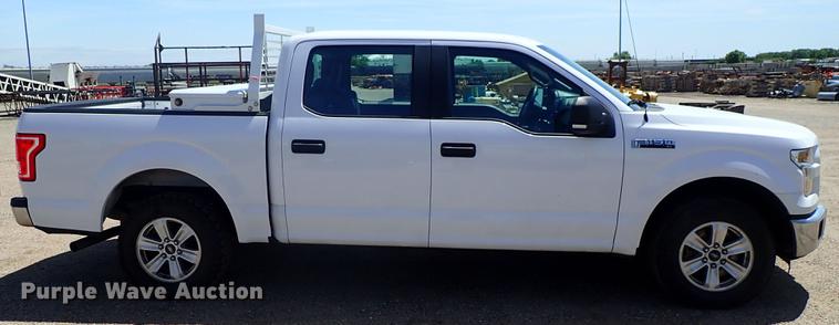 image for item DE5365 2015 Ford F150 Super Crew pickup truck