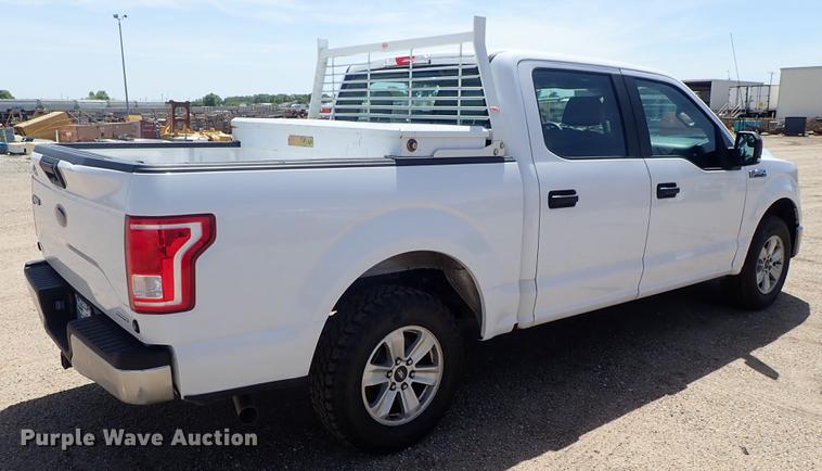 image for item DE5365 2015 Ford F150 Super Crew pickup truck