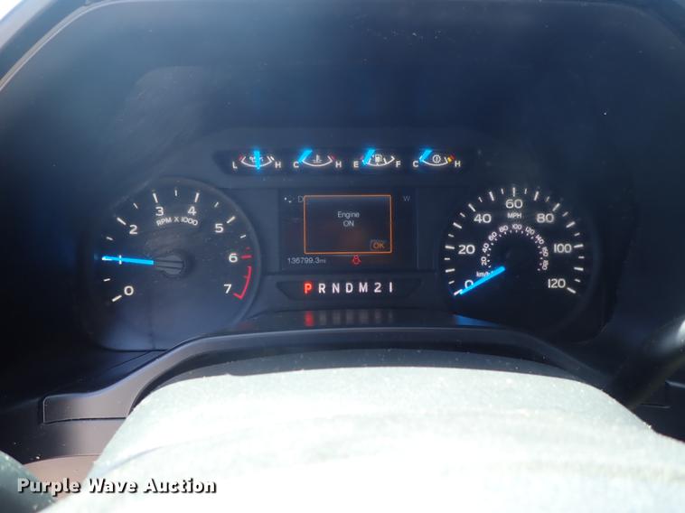 image for item DE5365 2015 Ford F150 Super Crew pickup truck