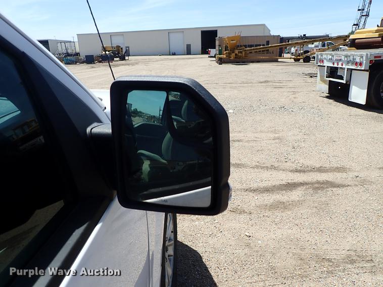 image for item DE5365 2015 Ford F150 Super Crew pickup truck