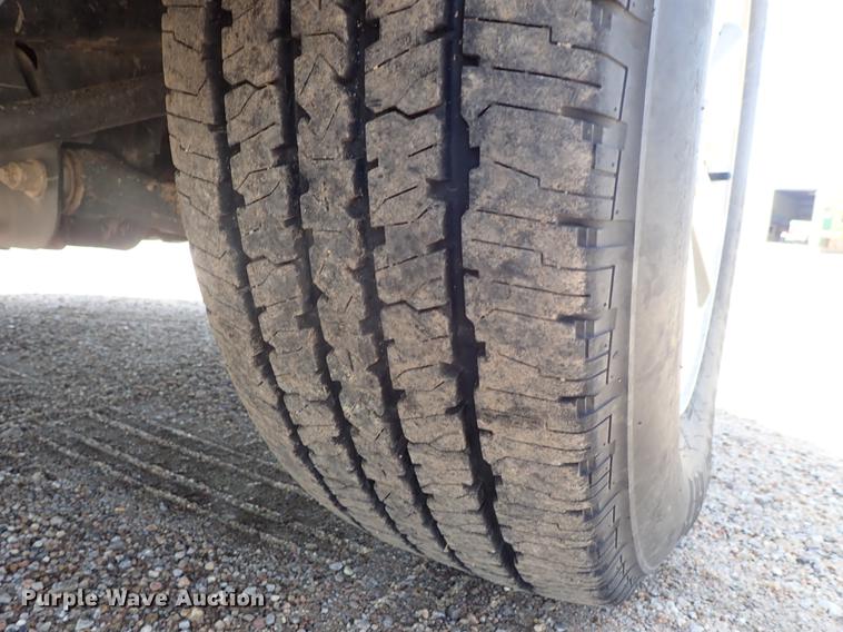 image for item DE5365 2015 Ford F150 Super Crew pickup truck