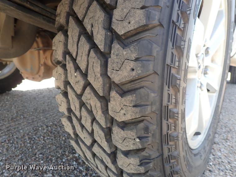 image for item DE5365 2015 Ford F150 Super Crew pickup truck