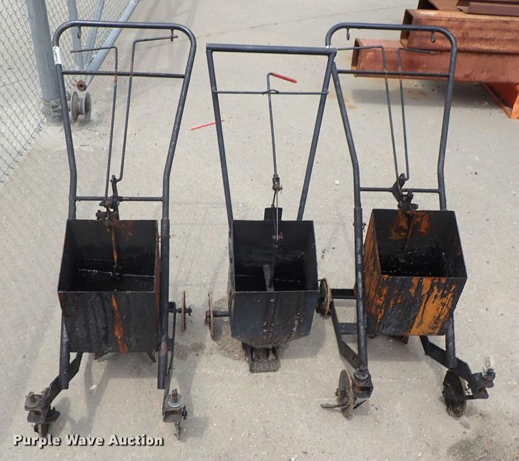 image for item DE5370 2017 Crafco EZ 50 melter applicator