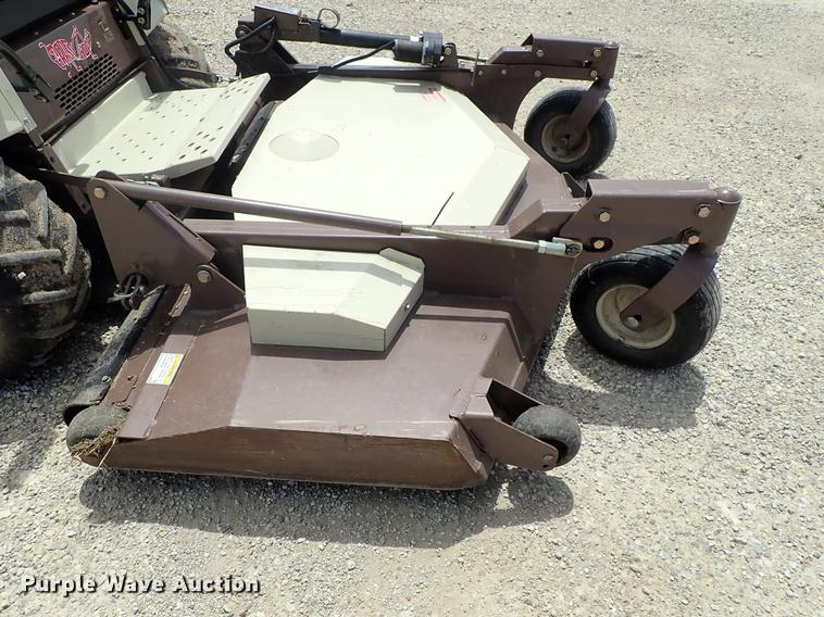 image for item DE5381 2015 Grasshopper 725D ZTR lawn mower