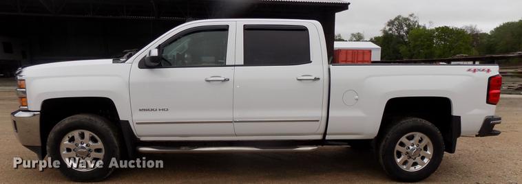 image for item DE7681 2015 Chevrolet Silverado 2500HD LTZ Crew Cab pickup truck