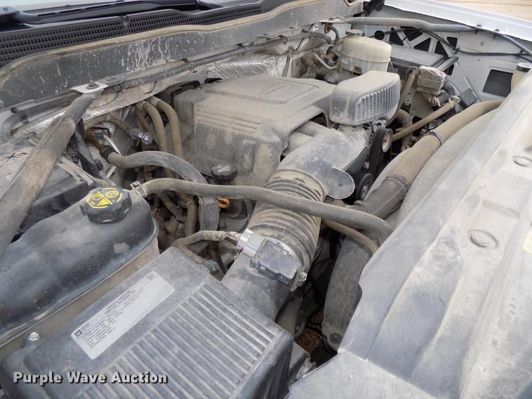 image for item DE7681 2015 Chevrolet Silverado 2500HD LTZ Crew Cab pickup truck