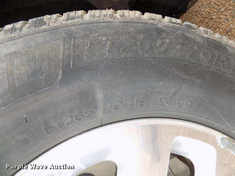 image for item DE7681 2015 Chevrolet Silverado 2500HD LTZ Crew Cab pickup truck