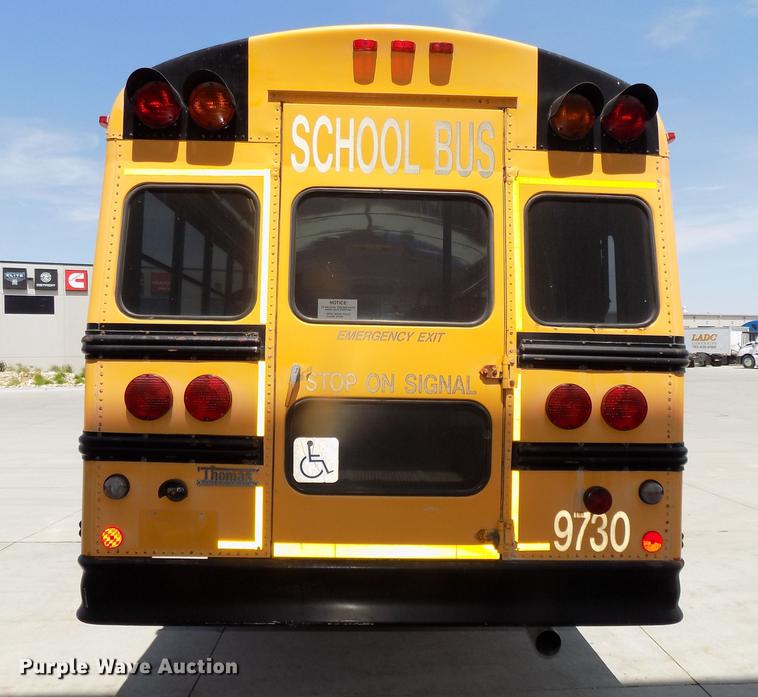 image for item DE7682 1997 International 3800 school bus