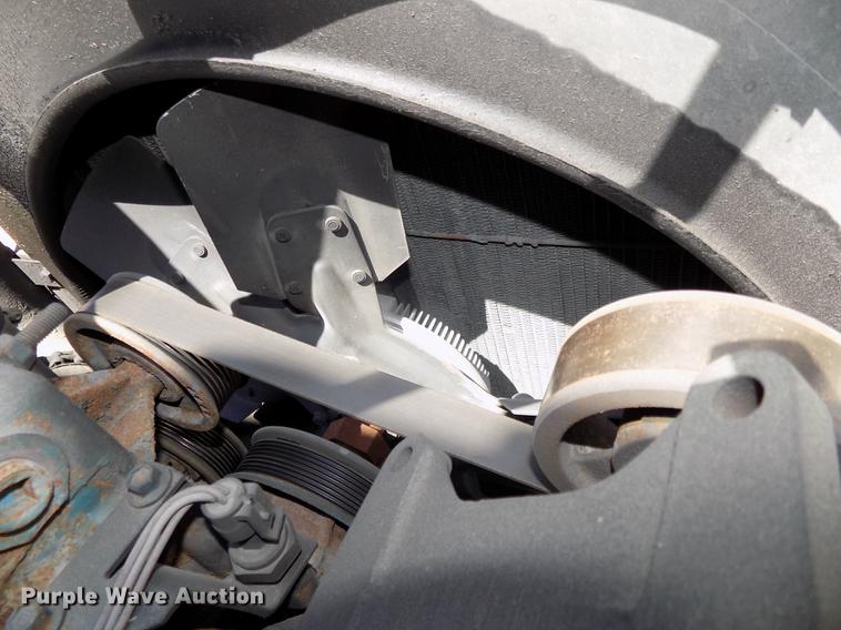 image for item DE7682 1997 International 3800 school bus