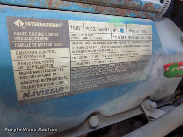 image for item DE7682 1997 International 3800 school bus