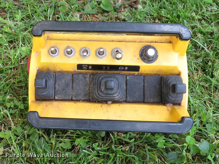 image for item DE8049 2007 Bandit 2800SP stump grinder